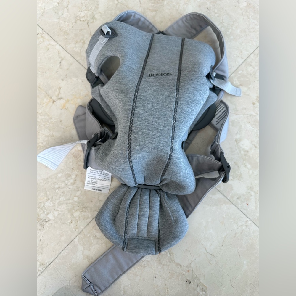 Babybjorn mini carrier